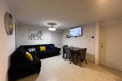 Image de Nice, cozy, familiar and centrally located apartment