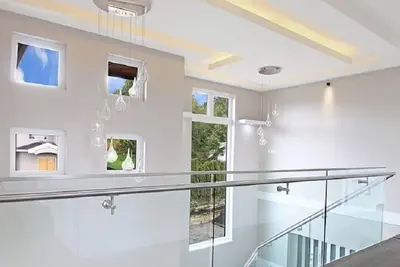 Image de 2025 Family Friendly 5 Bed Rooms house The Chateau - St No. 00177094