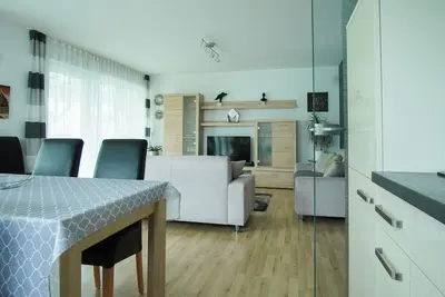 Image de Cozy basement apartment with sauna, gym and garden in Göppingen