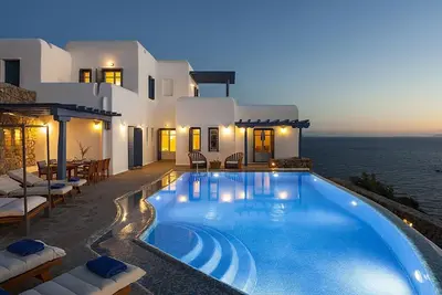Image de Villa à Myconos avec 5 chambres à coucher, 10 couchages