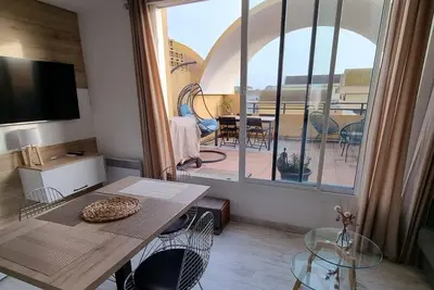 Image de Le Rooft Top du Port :Duplex, Clim, Bbq, sans vis à vis, Parking, au calme. 4pers
