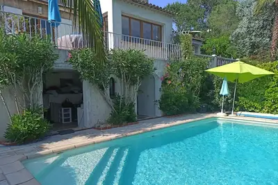 Image de Piscine privée, Vue sur l'Esterel, havre de paix, plein sud
