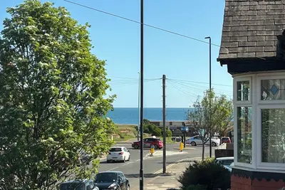 Image de Bella's Beach House - less than 100m from the seafront in Whitley Bay!