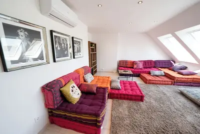 Image de Luxury penthouse fully air-conditioned on 190 sqm and over 2 floors in Bredeney