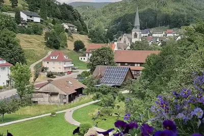 Image de Spacious and quiet 'Ferienwohnung Schwarzwaldblick' with a picturesque view
