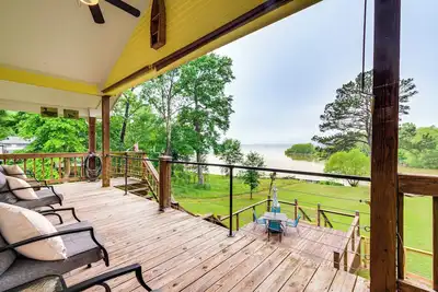 Image de Views, Sunsets & Wildlife: Waterfront Gem in Texas