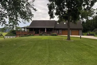 Image de Gorgeous Farmhouse in the Heart of the Fingerlakes