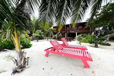 Image de Castaway Blue Hole Long Caye, Belize