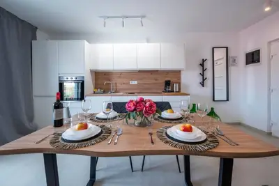 Image de Appartement de vacances Pula pour 1 - 4 personnes avec 1 chambre Ă coucher - Maison de vacances