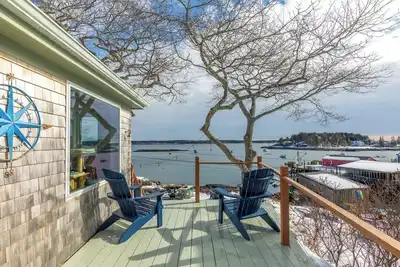 Image de New Listing: Five Islands Waterfront Retreat