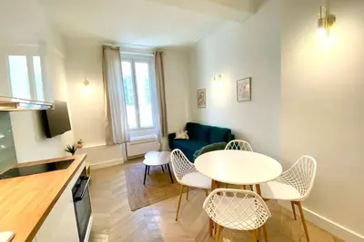 Image de Appartement au cœur de la Vieille Ville Antibes