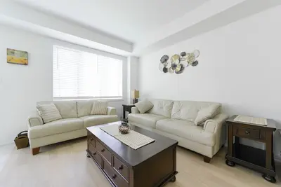 Image de Entire Home @ Niagara Thorold for 8 to 10 guests near Falls & Wineries