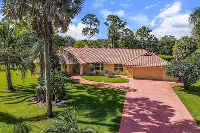 Image de Spacious 4-bedroom country house in charming Wellington with WiFi, Ac