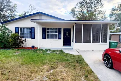 Image de Charming 3-bedroom house with WiFi, Ac in the Heart of Tampa