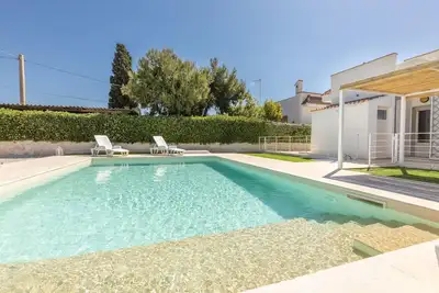 Image de Villa Girasole - Marina Di Manca. . .