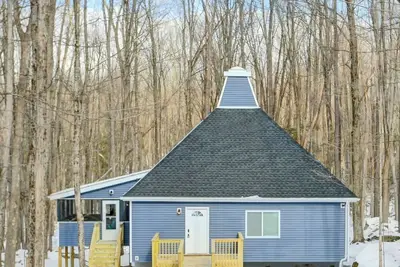Image de The Hut House-3 Br\/3 Bath, Game Room, Massage Chair In Beautiful Lake Ariel