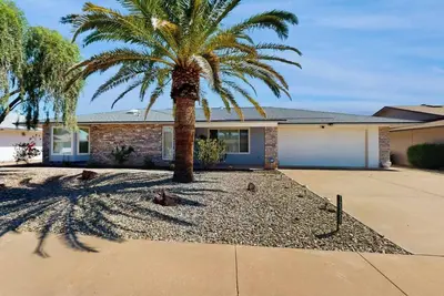 Image de Cozy 2br Home in Sun City West!