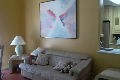 Image de Restful, luxurious beach retreat with fitness room and WiFi in Vero Beach