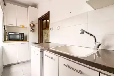 Image de Charming 3-Bedroom Home in Heart of Daliyat al-Karmel. Park & Walk Everywhere
