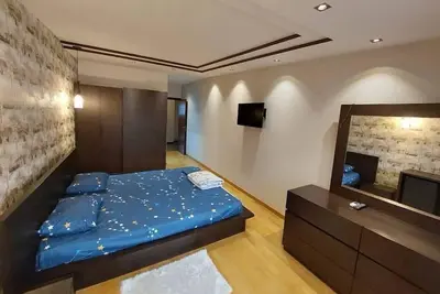 Image de 3-bedroom apartment in enchanting Yerevan with WiFi, Ac