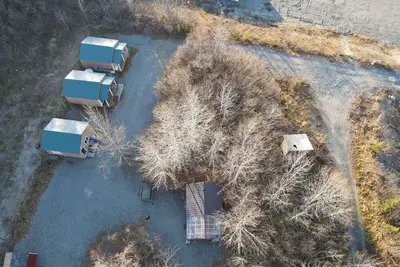 Image de 3 Dry Comfy cabins. Close to fishing, dining & Ak Adventures! Let's Play!