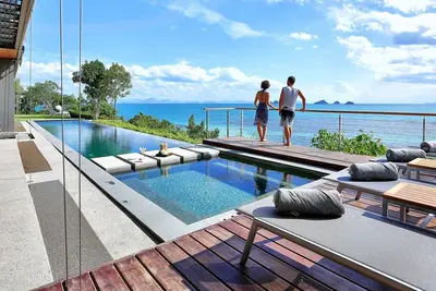 Image de Luxury Thailand Beach Front View Chef, Staff included lth10