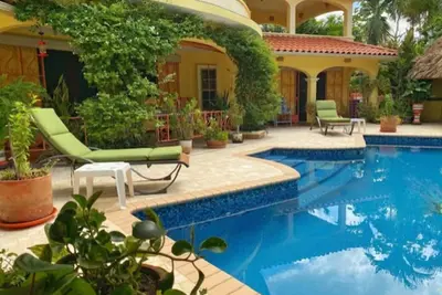 Image de Exquisite 3-bedroom hideaway with a pool, open-air living, and just minutes from San Ignacio.