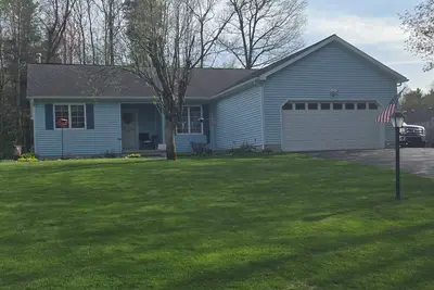 Image de 3-bedroom 2 bath House in Quiet Neighborhood, WiFi, Off Street Parking, Game Room