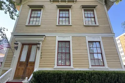 Image de Historic Home Downtown Port Huron