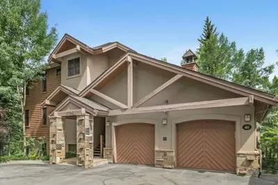 Image de 5-Star home that sleeps 10 on the Eagle River across from Beaver Creek!