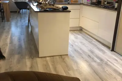 Image de Au coeur de l'Ile, maison contemporaine avec puit de jour et toit terrasse Bbq