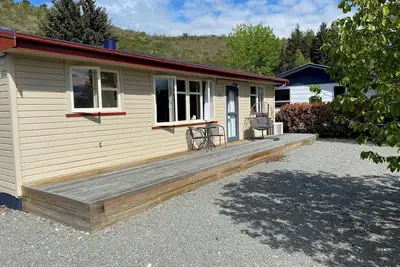 Image de Cosy 1960's Kiwi Holiday House