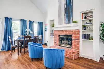 Image de Fantastic 4 King Bed : Pool Table : Perfect Location