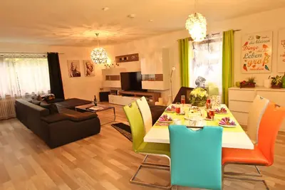 Image de Appartement \"1\" avec terrasse partagée, jardin privé et Wi-Fi