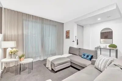 Image de Stellar Apartments 3 bedroom apartment with rooftopviews overlooking the city