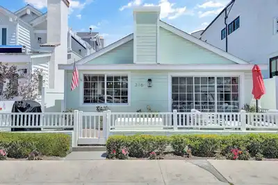 Image de Groovy Bungalow on Balboa Island!