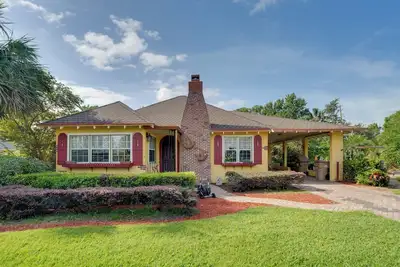 Image de Hot Tub: Home, 2 Mi to Dtwn Mt Dora!