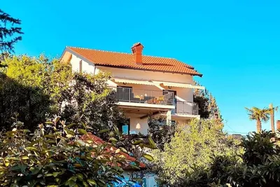 Image de Appartement de trois chambres avec la terrasse et la vue sur le mer Icici, Opatija (A-24377-a)