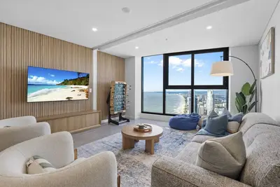 Image de Brand New Beachfront 71f Skyhome 3br Ocean Coastal View with Parking, Pool and Gym
