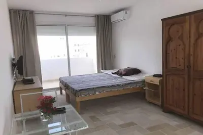 Studio confort avec loggia