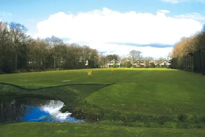 Image de Breathtaking Nature Reserves | Modern Oasis close to Scenic Outdoor & Landmarks