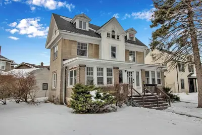Image de Spacious 4br Near Ub and Niagara Falls - Pet Friendly