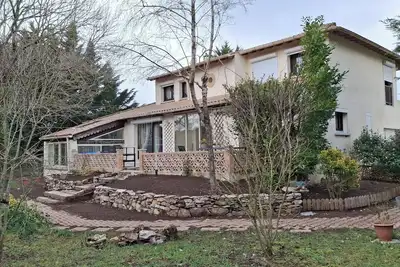 Image de Maison de vacances avec jardin. \nTerritoire d'éxeption aux multiples possibilités