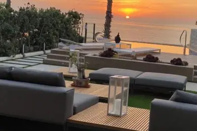 Image de Majestic Luxury Villa Overlooking The Sea, Alicante. In First Line Beach! ! !