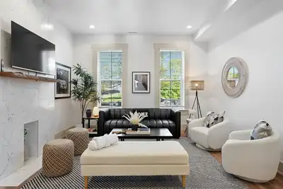 Image de Come see the vibe for yourself & enjoy hassle-free fun with your family!