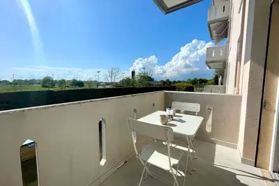 Image de Détendez-vous et profitez de notre appartement à 260 mètres de la plage