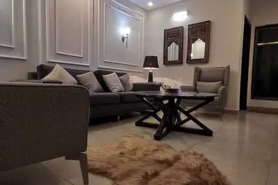 Image de luxe leaf residence with Patio & Gym, luxury in the heart of capital city