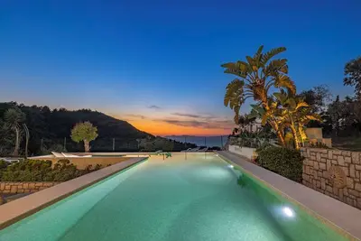 Adamas Villa Rhodes