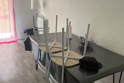 Image de Un logements propre calme avec un jardin