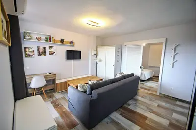 Image de Serene Lakeview Retreat